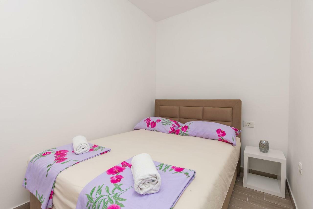 Apartments Danolic 2 พิสัก ภายนอก รูปภาพ