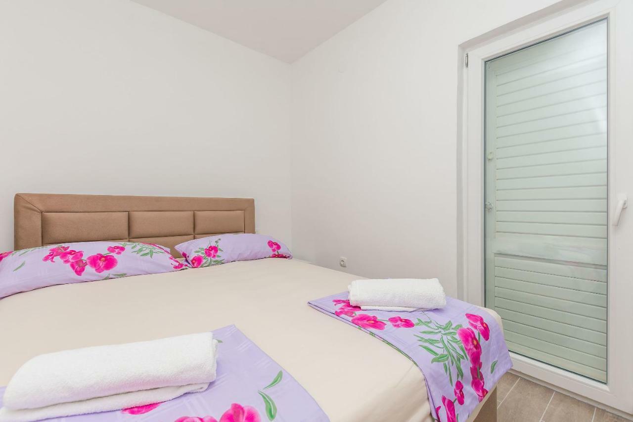Apartments Danolic 2 พิสัก ภายนอก รูปภาพ